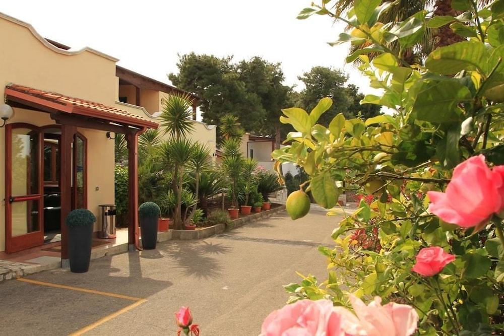 Club Bellavista Hotel 3*