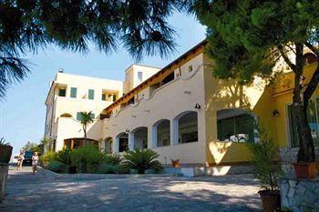 Club Bellavista 3* Vieste